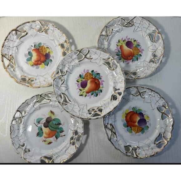 Set Of 5 Fruit design handpainted 7" Plates w/ lattice gold rim - Picture 1 of 4